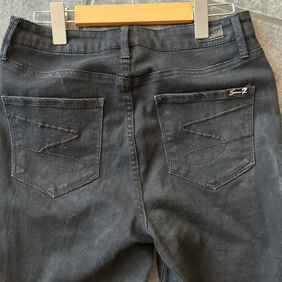 SEVEN 7 black jeans with cute lace up detail at bottom of legs size 8 - Picture 8 of 14